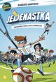 Jedenastka Tom 1 Napastnik ktry lata o zmierzchu, Santiago Roberto